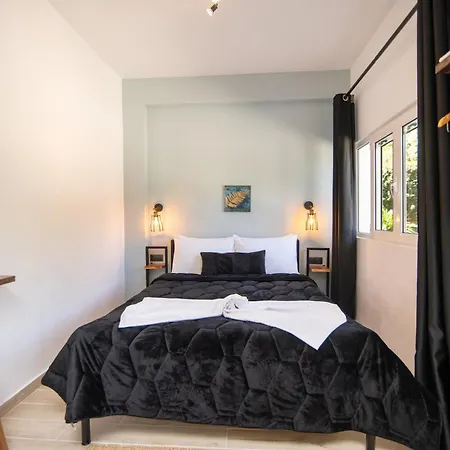 Armoniahousesuites Appartement Peritheia